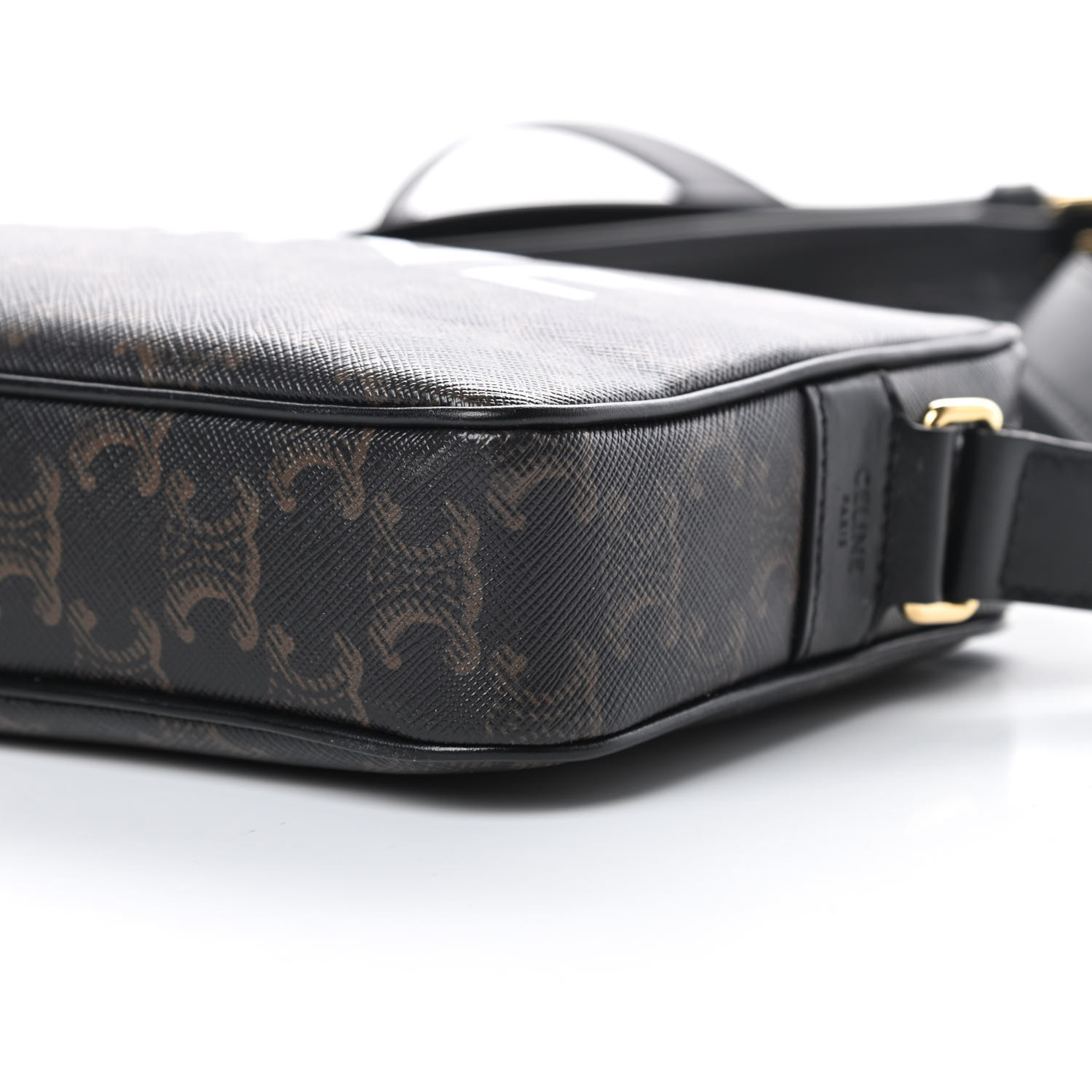 flap messenger in triomphe canvas and calfskin black
