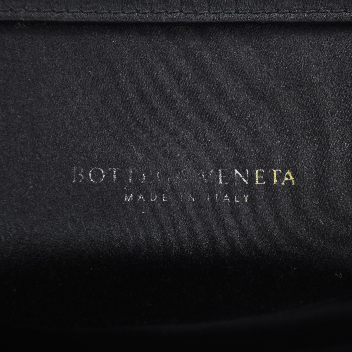 BOTTEGA VENETA Satin Leather Laser Cut Floral Frame Bag 22747