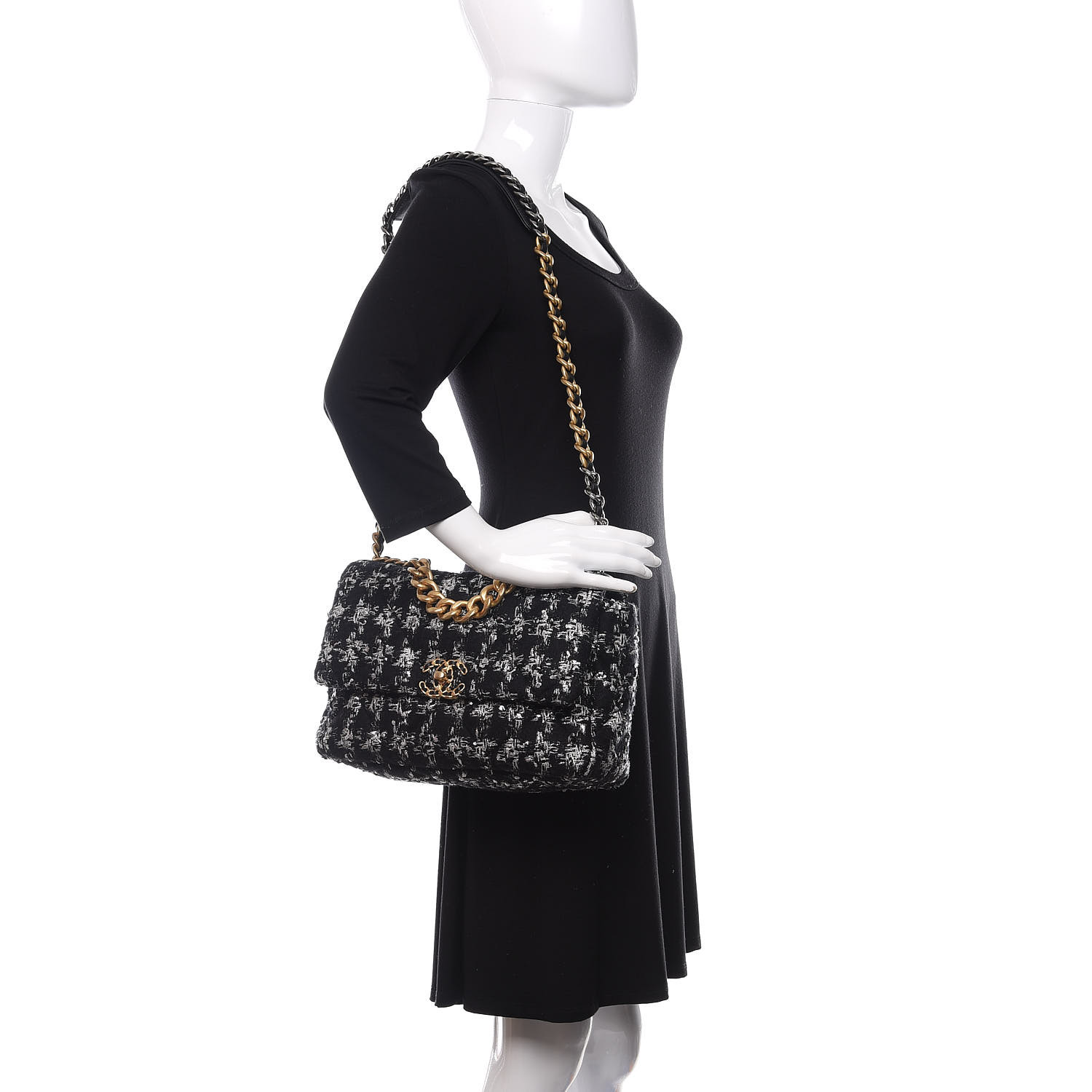 chanel 19 large flap bag tweed