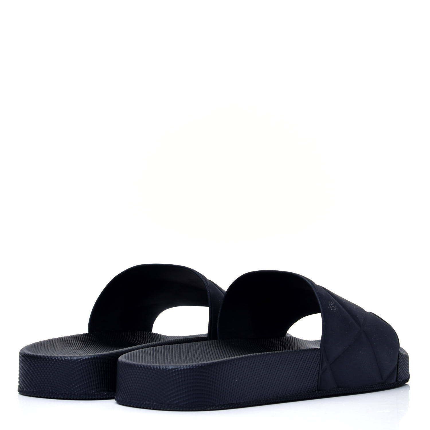 BOTTEGA VENETA Rubber The Slider Sandals 39 Black 798223 | FASHIONPHILE