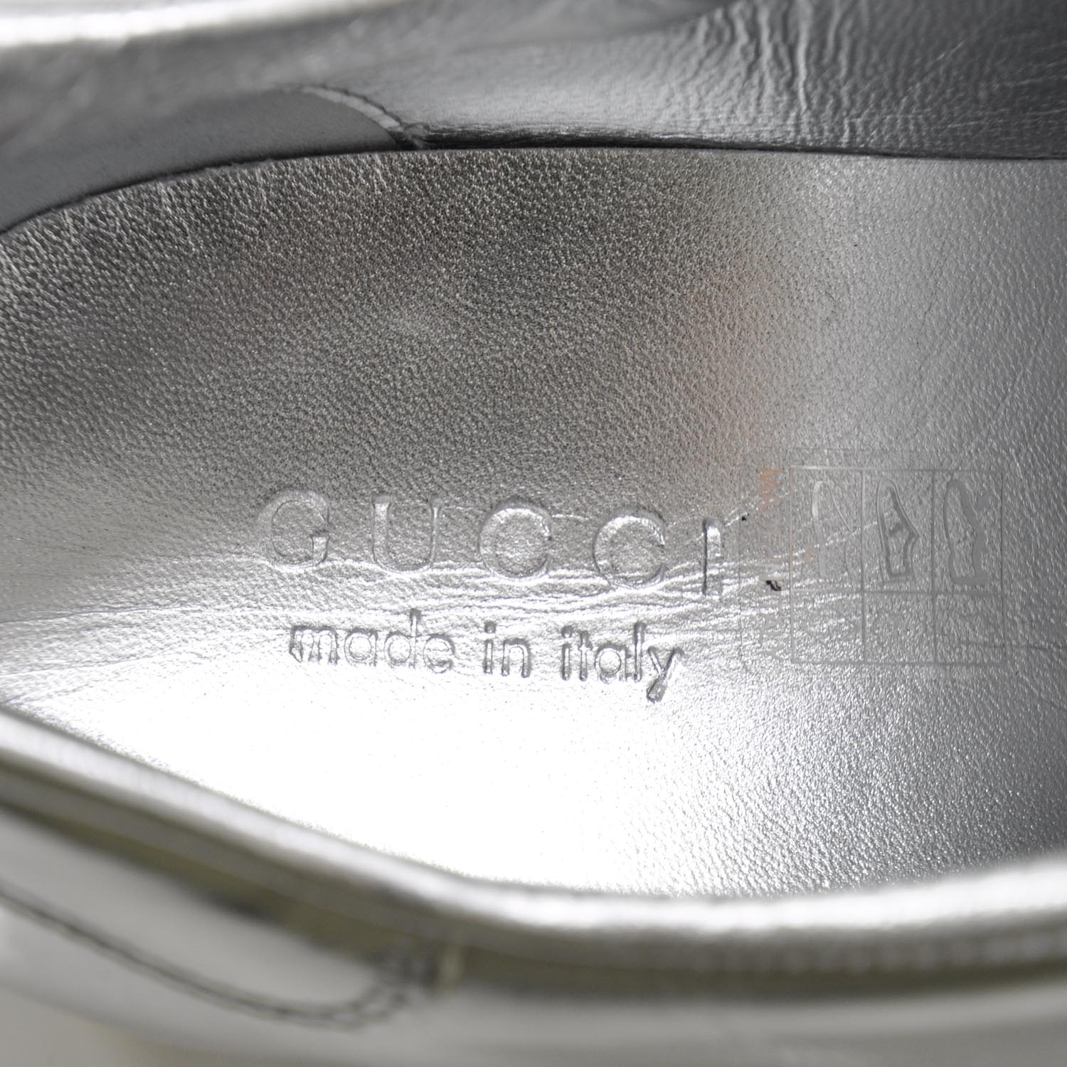 GUCCI Mens Guccissima Sneakers 9 Metallic Silver 22161