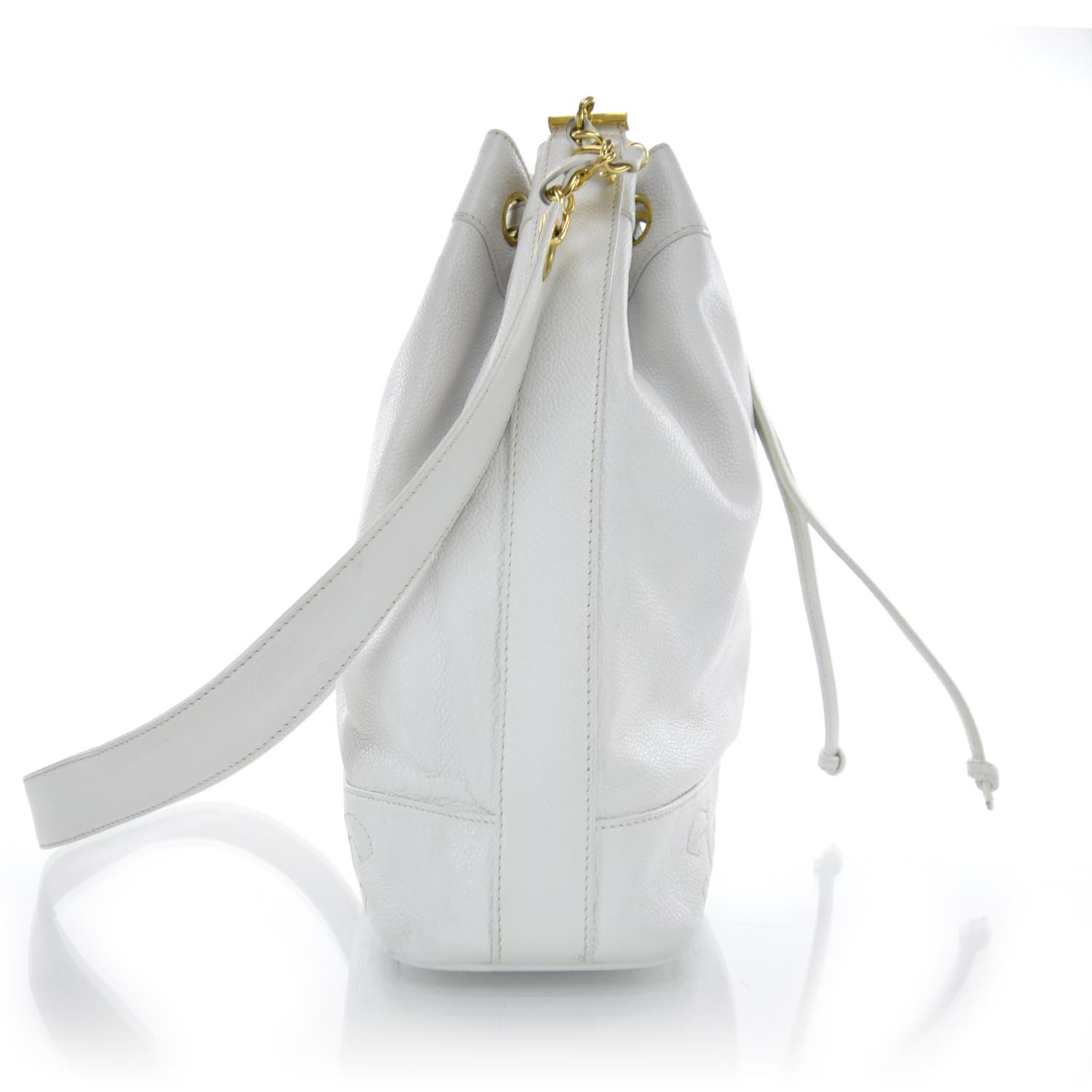 CHANEL Caviar Drawstring Shoulder Bag White 31262