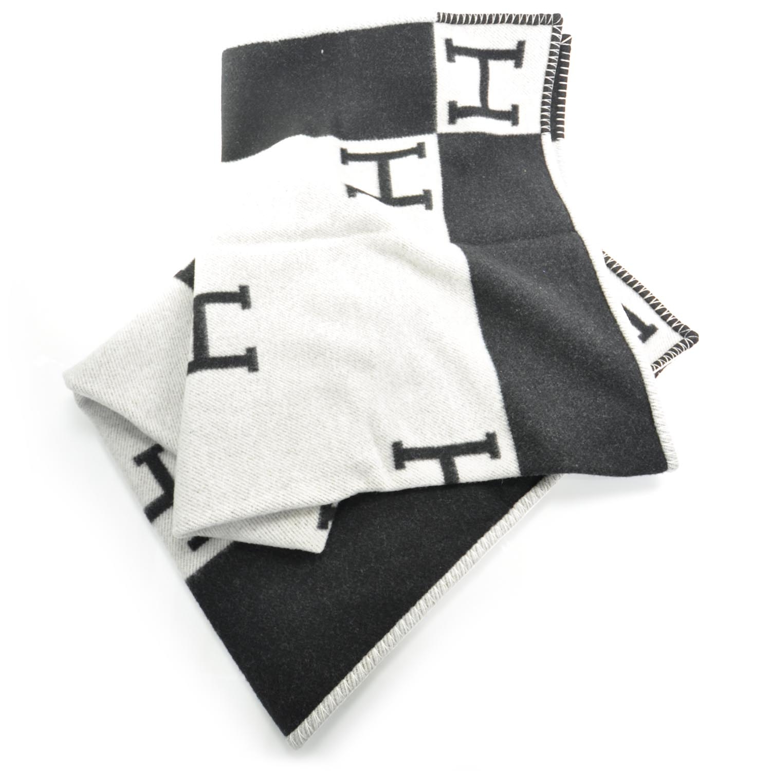 hermes black and white blanket