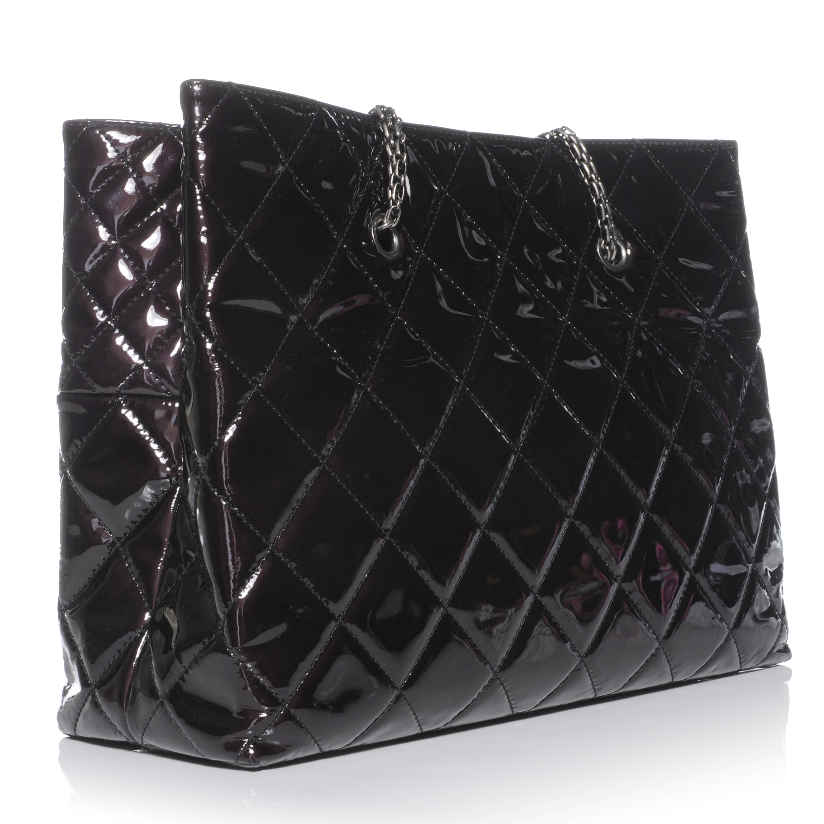 chanel patent quilted bag