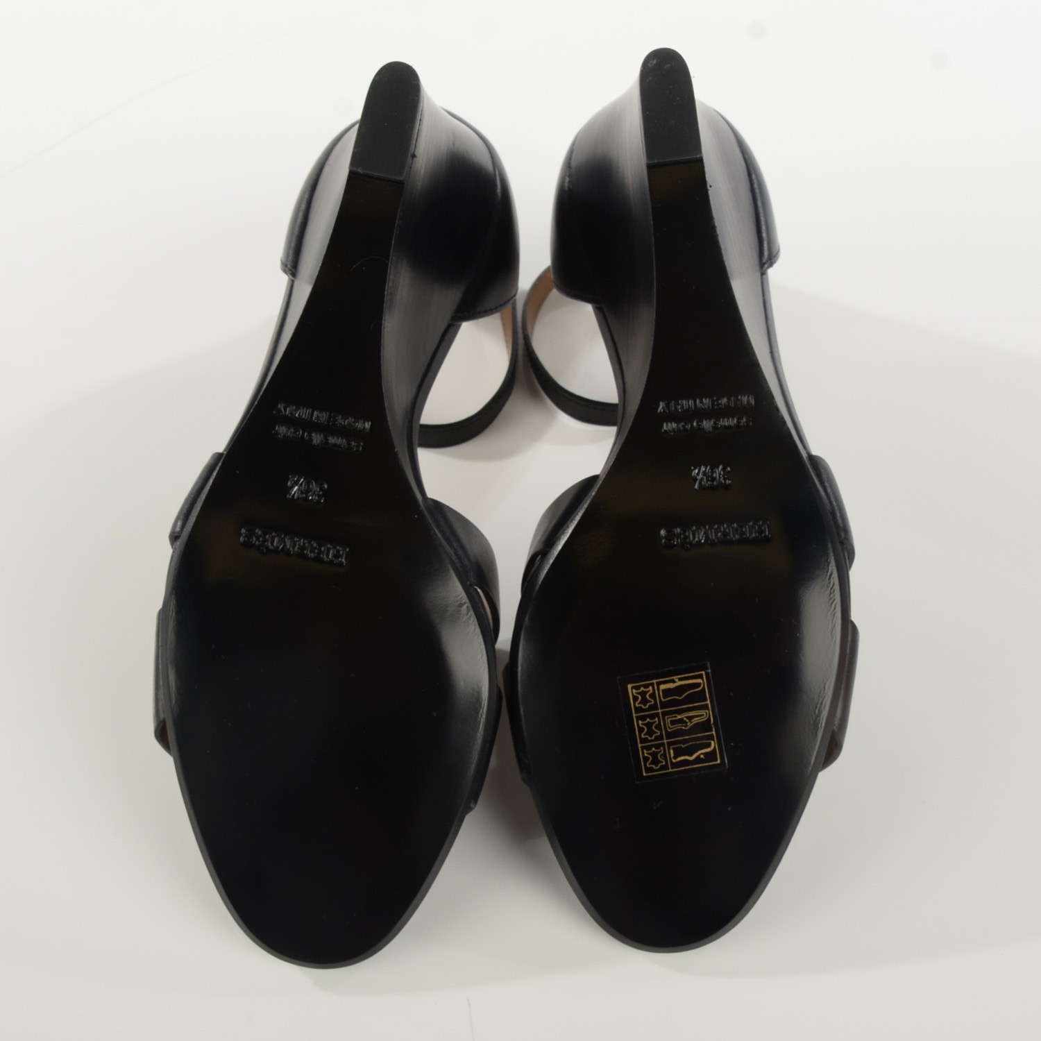 hermes wedge