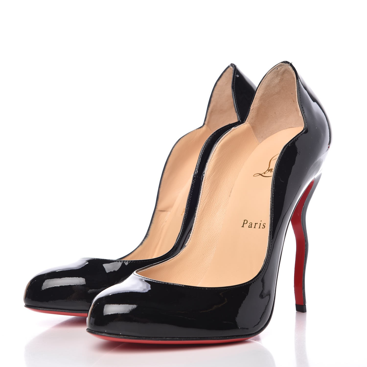 scalloped pumps