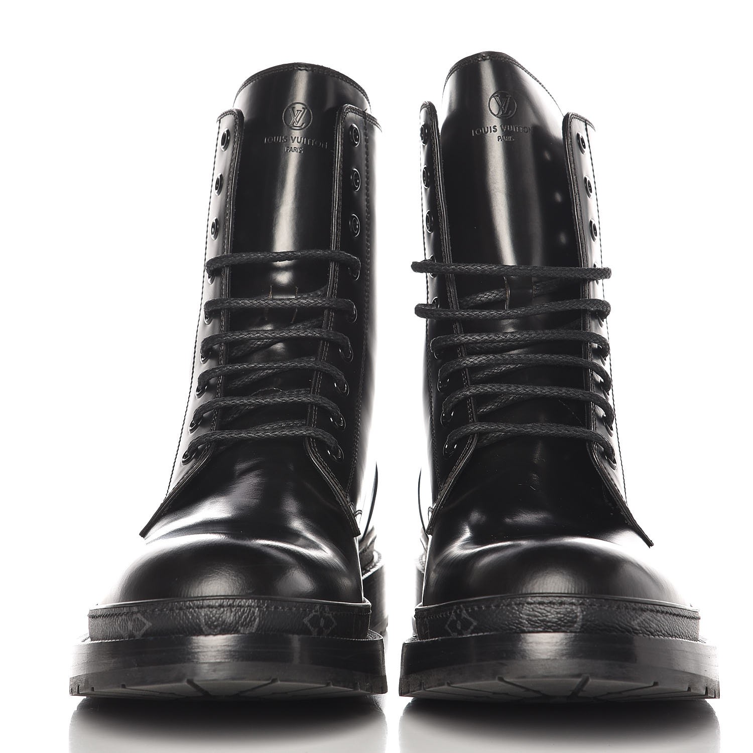 LOUIS VUITTON Men&#39;s Calfskin Monogram Eclipse Ice Ankle Boots 9 Black 272165