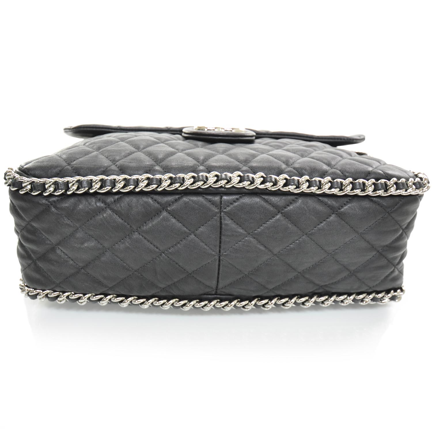 chanel maxi flap bag lambskin