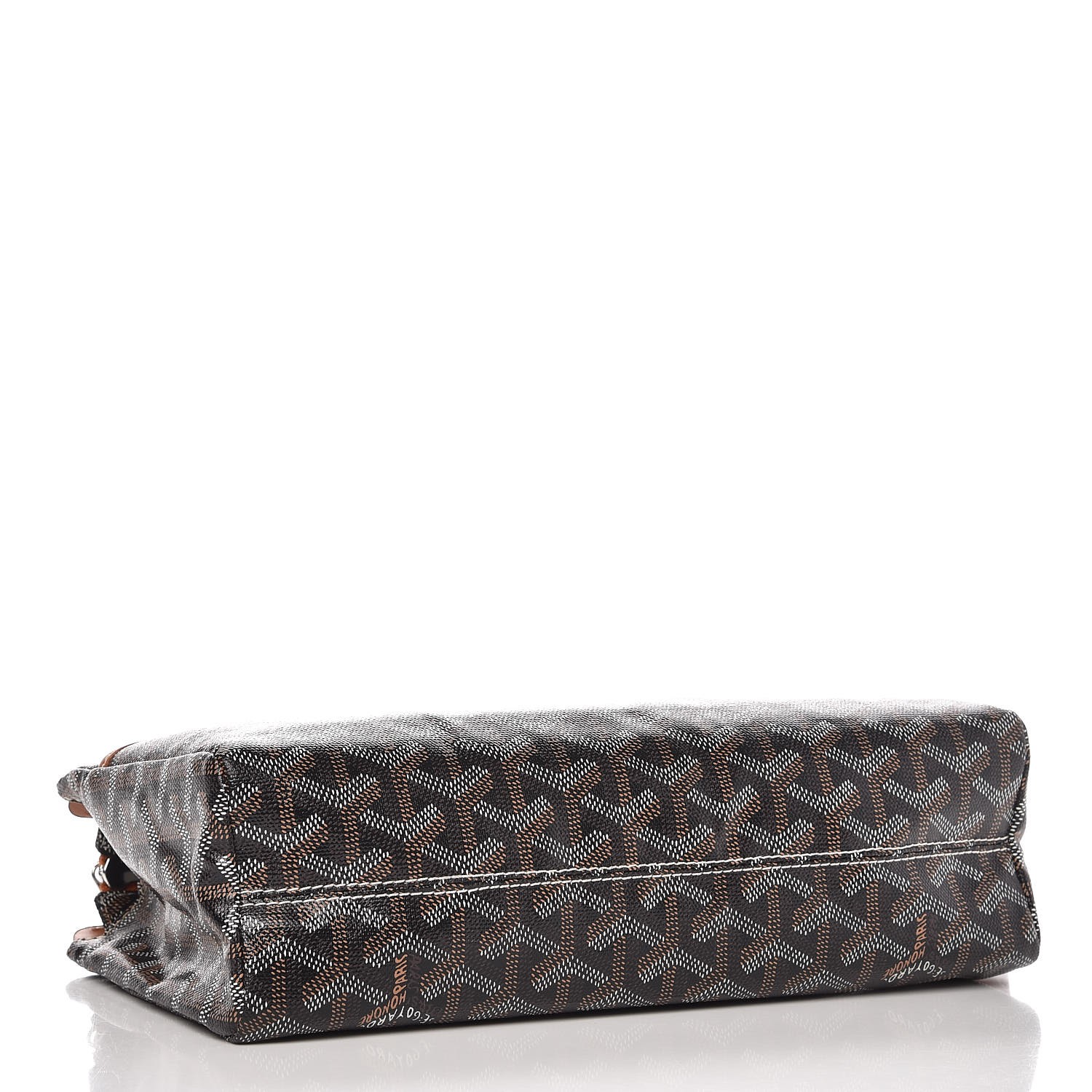 goyard toiletry bag price