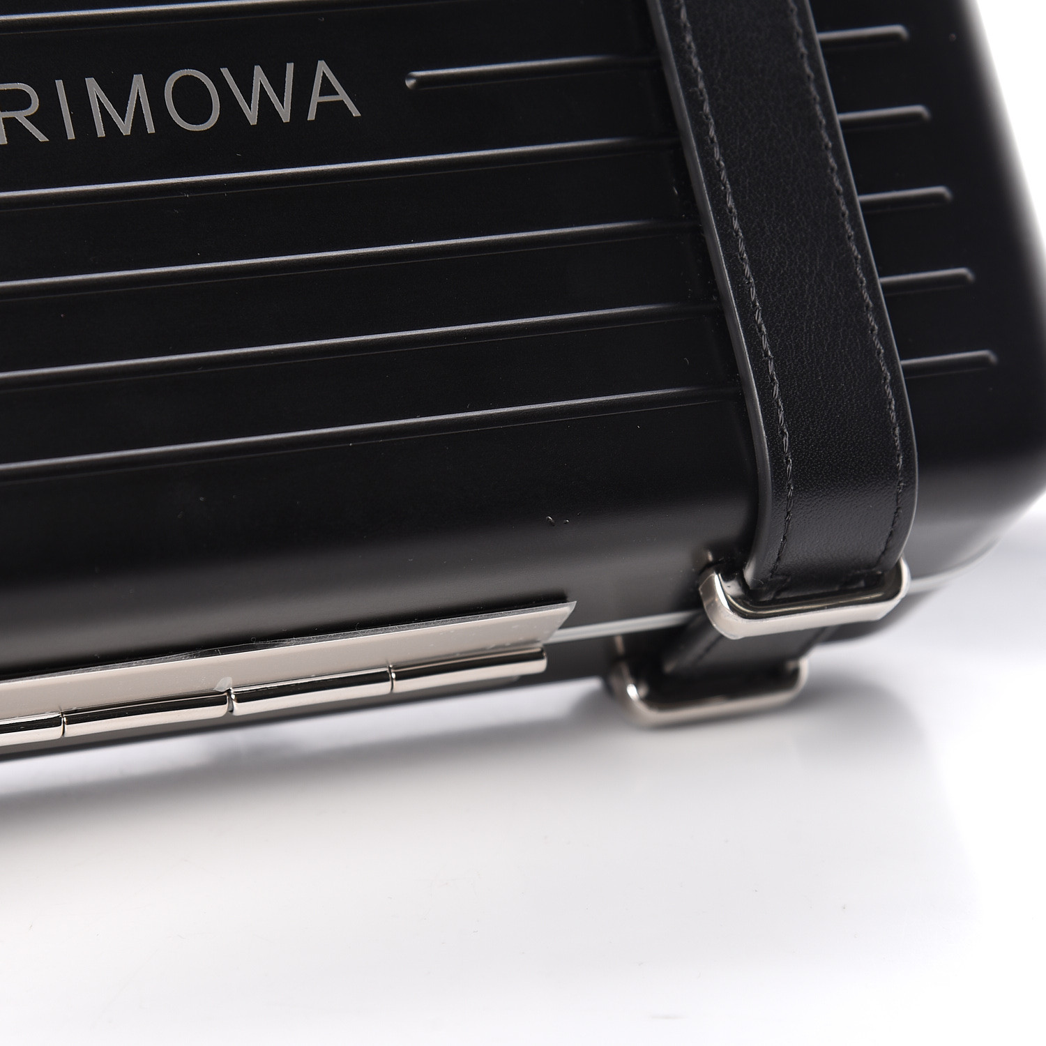 rimowa clutch dior