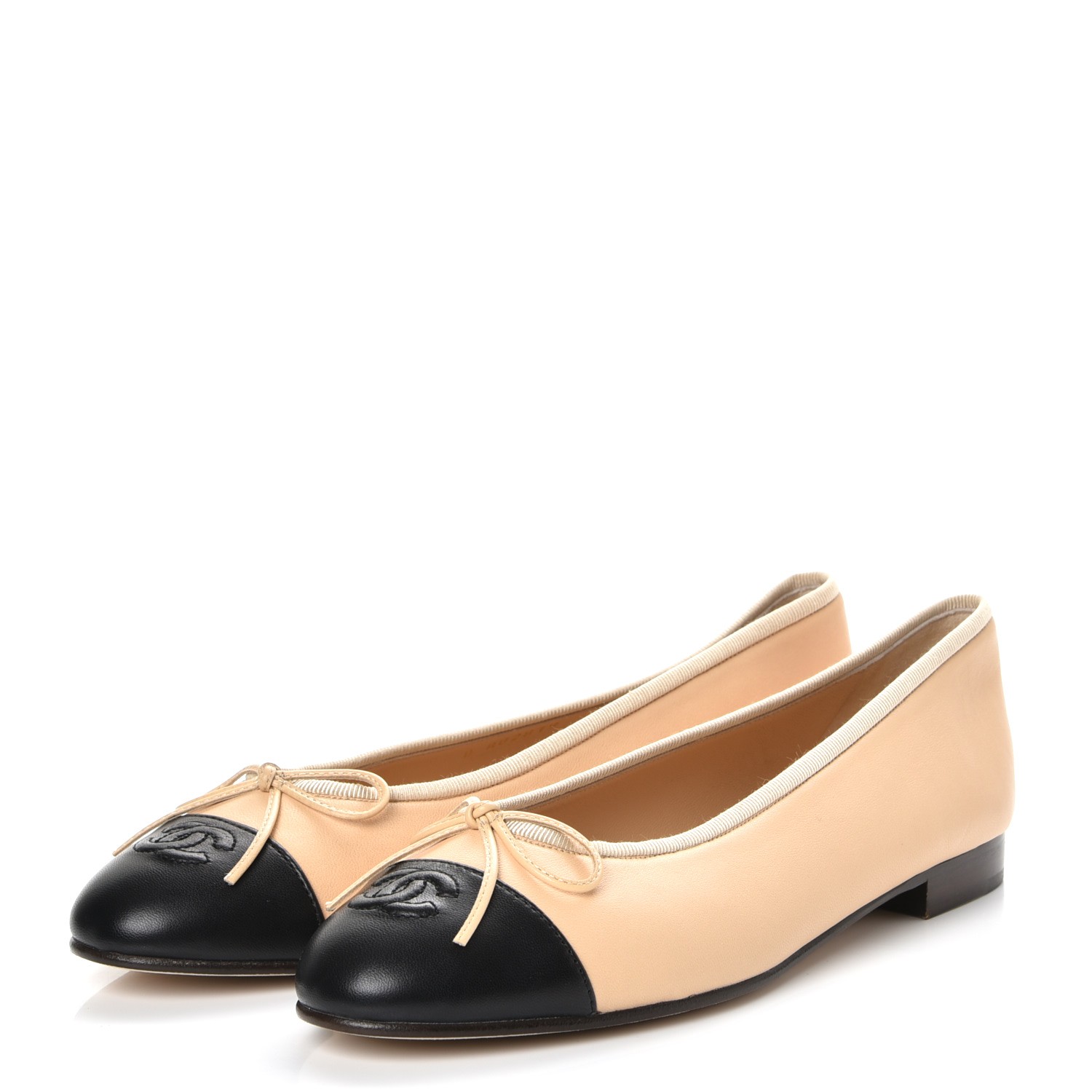 CHANEL Lambskin Cap Toe Ballerina Flats 39.5 Beige Black 237753