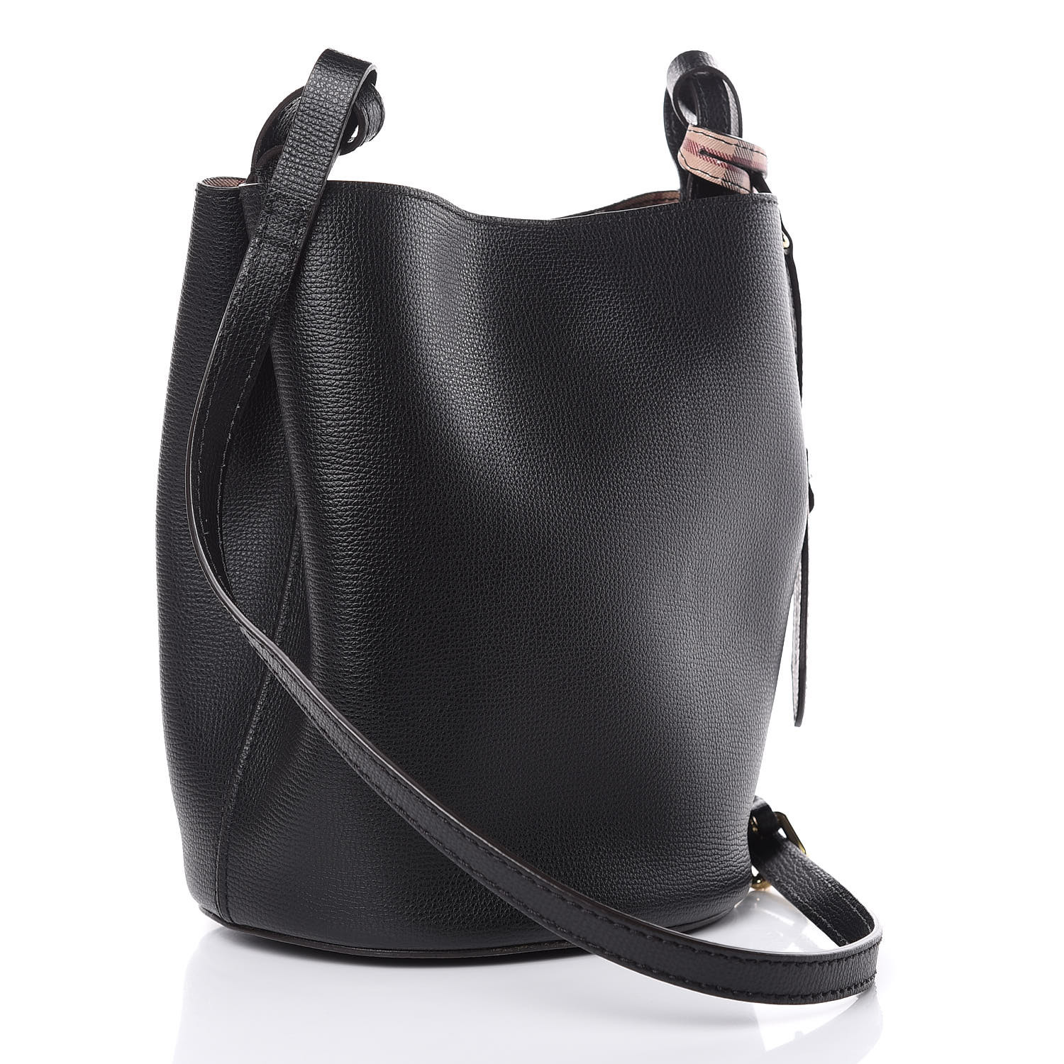 burberry lorne bucket bag price