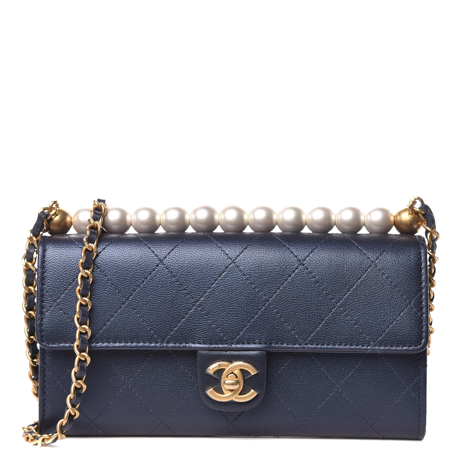 chanel clutch with chain