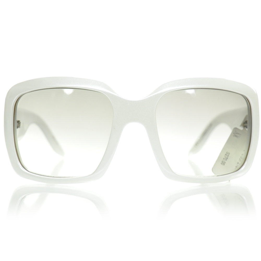white christian dior sunglasses