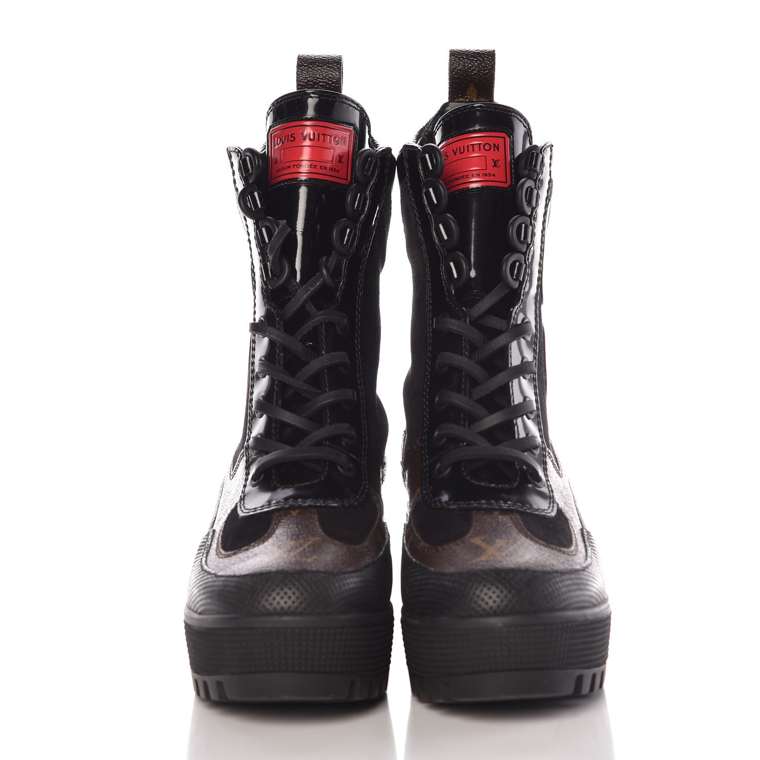 louis vuitton world tour desert boots