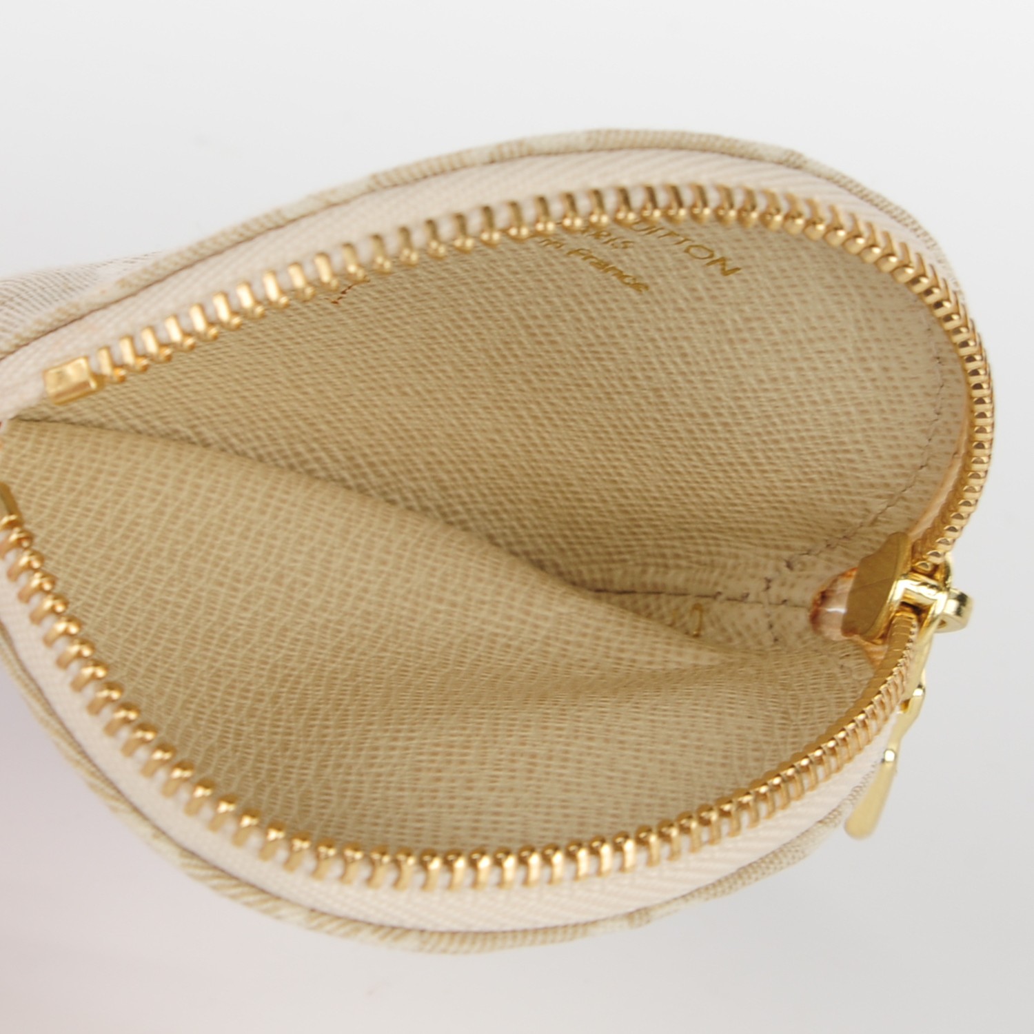 LOUIS VUITTON Mini Lin Round Coin Purse Dune 125668