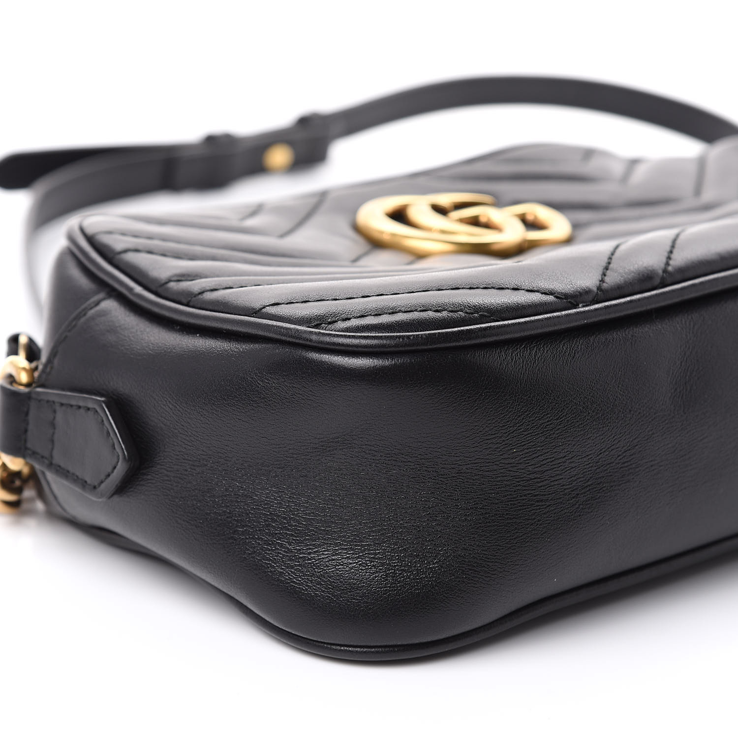 GUCCI Calfskin Matelasse Small GG Marmont Chain Shoulder Bag Black 505092