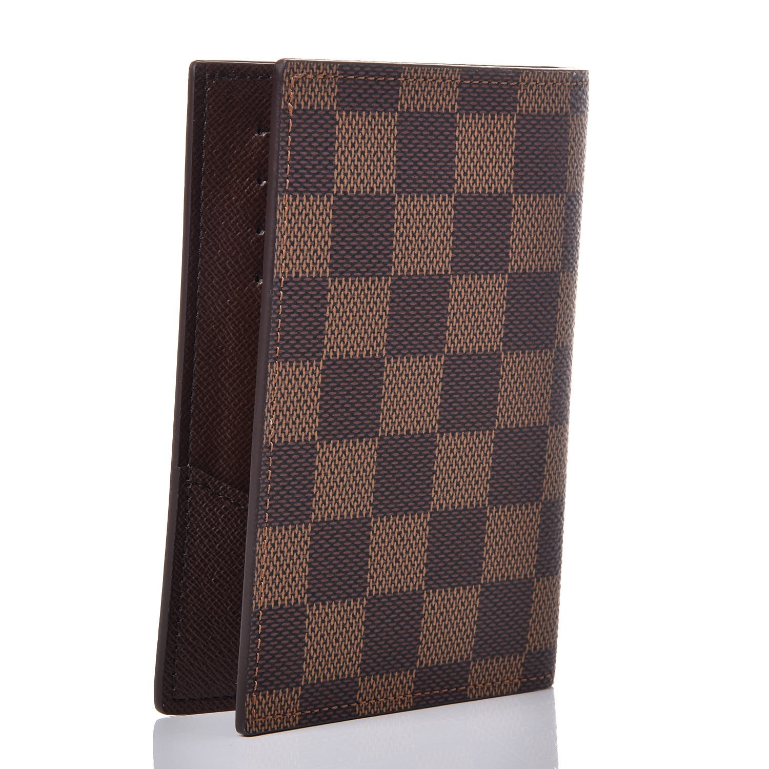 Louis Vuitton Passport Cover wallet (Trunks & Locks) unboxing