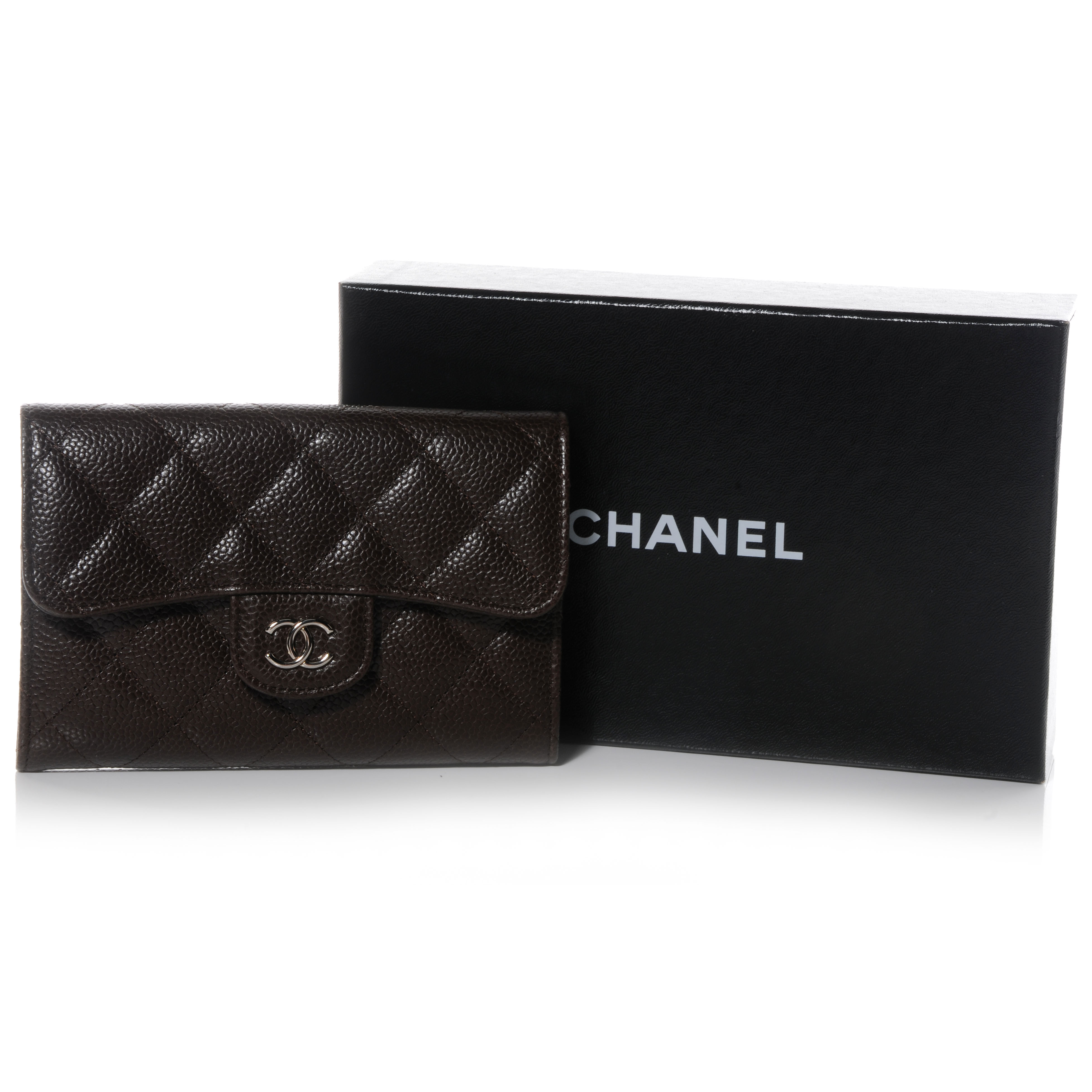 chanel compact wallet caviar