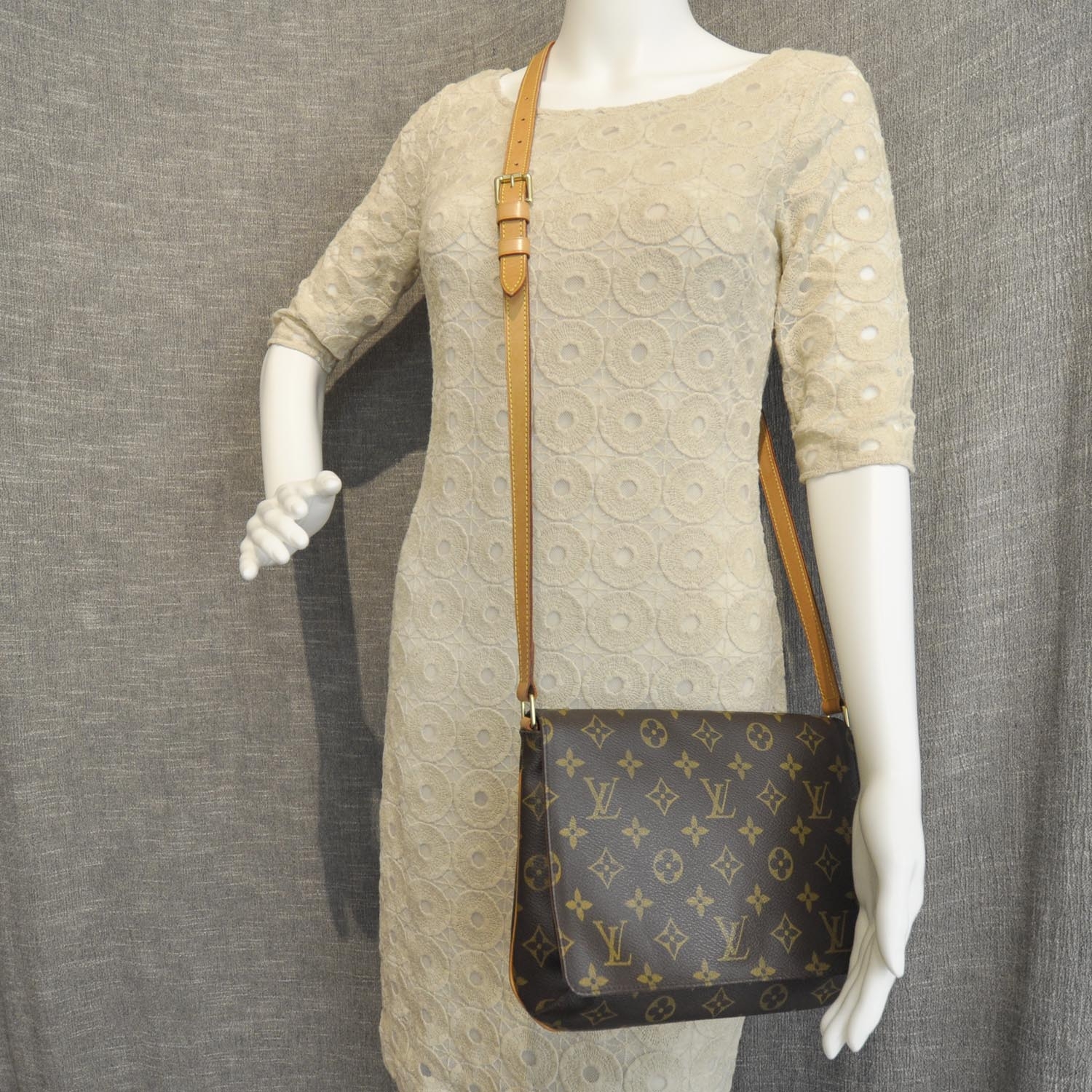 LOUIS VUITTON Monogram Musette Tango Long Strap 24913