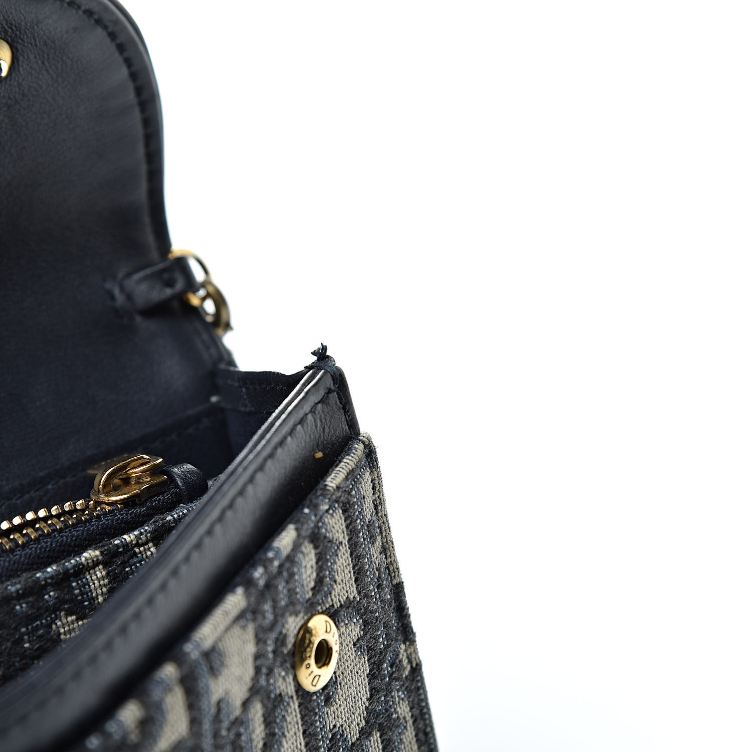 dior saddle wallet chain