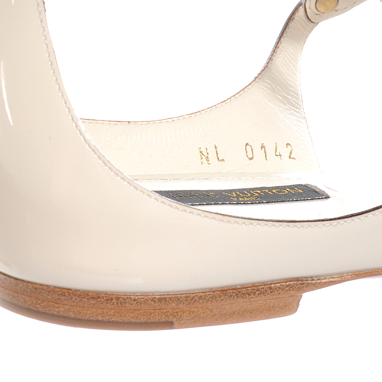 LOUIS VUITTON Gloss Flat Ankle Strap Sandals White 36 55919