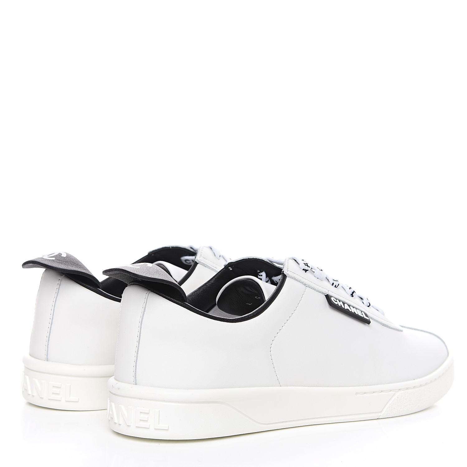 CHANEL Calfskin CC Sneakers 35.5 White 553070 | FASHIONPHILE