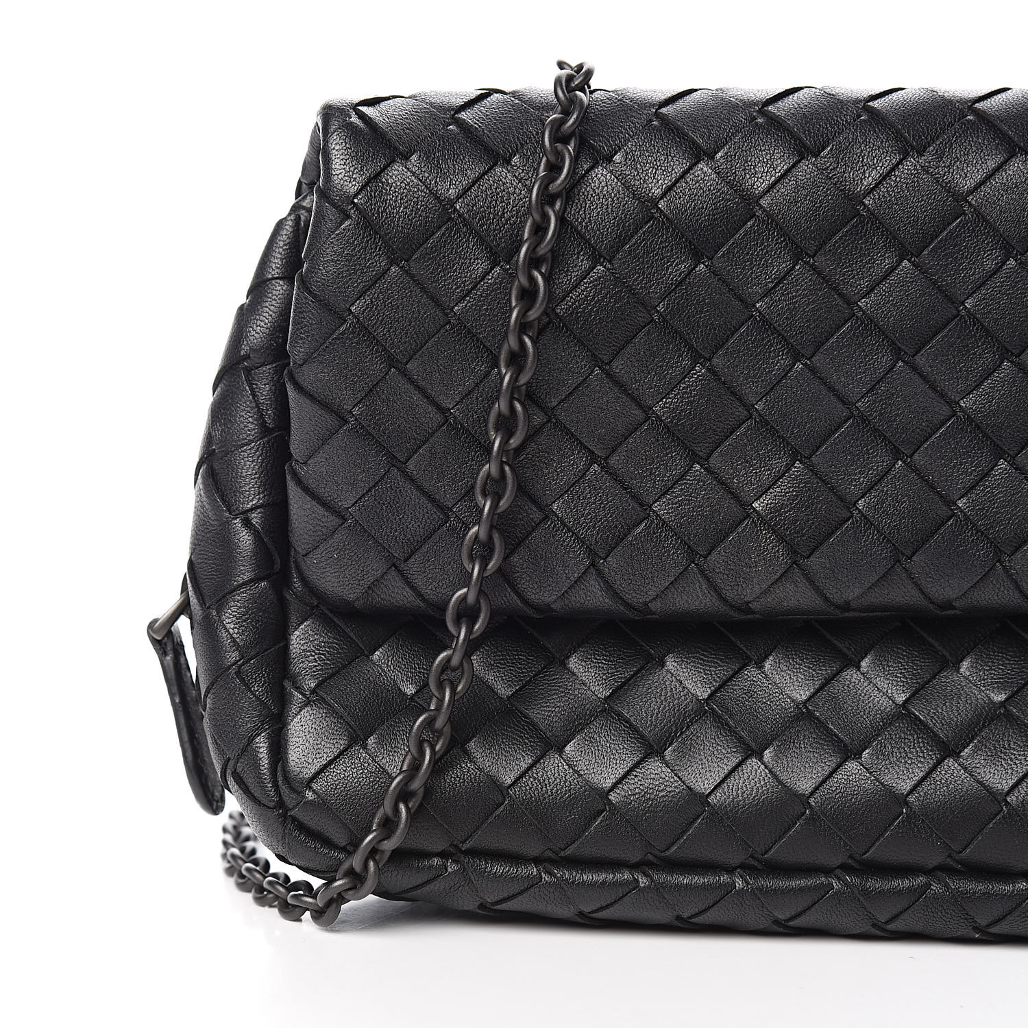 prada re edition begonia