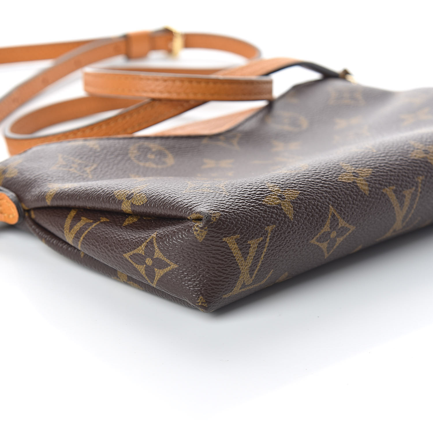 LOUIS VUITTON Monogram Pallas Safran