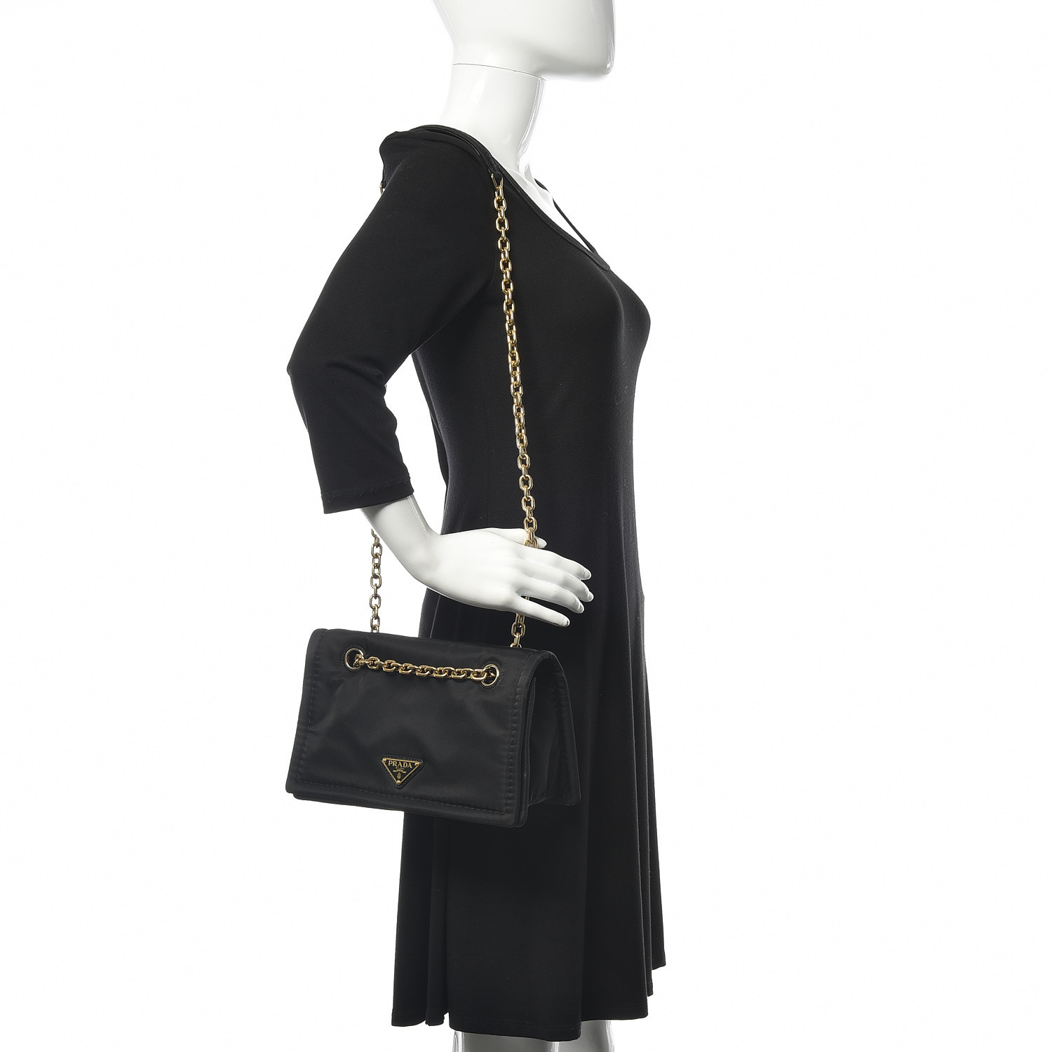 tessuto nylon chain shoulder bag