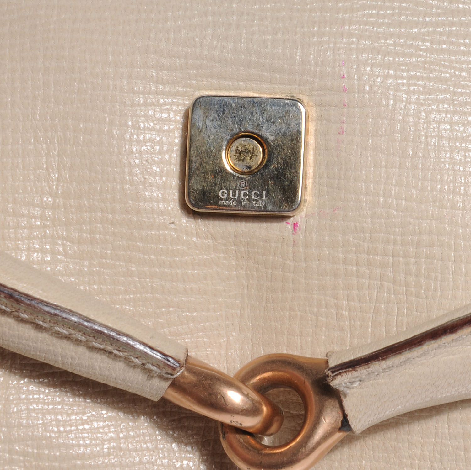 GUCCI Textured Leather Horsebit Clutch Beige 60248