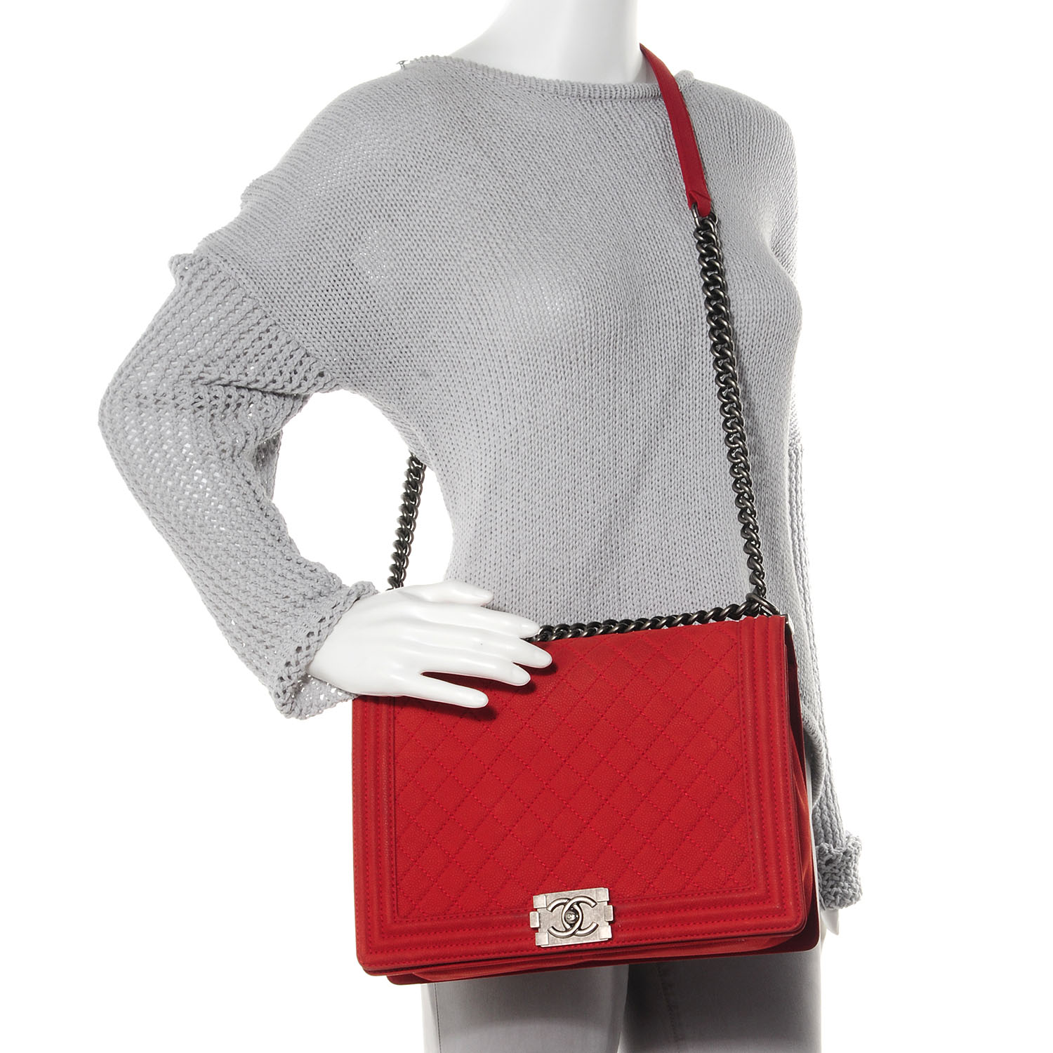 Chanel Matte Caviar Quilted Large Boy Flap Red 68024 Matte Caviar Quilted Large Boy Flap