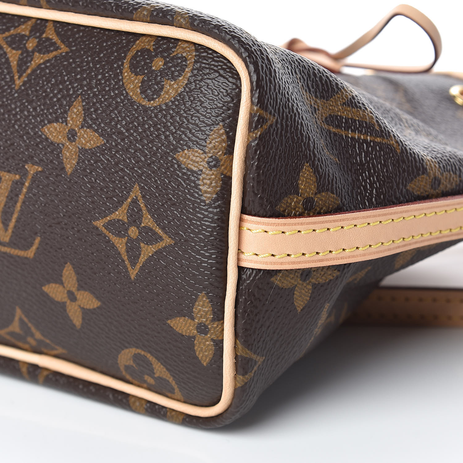 LOUIS VUITTON Monogram Nano Noe 464315