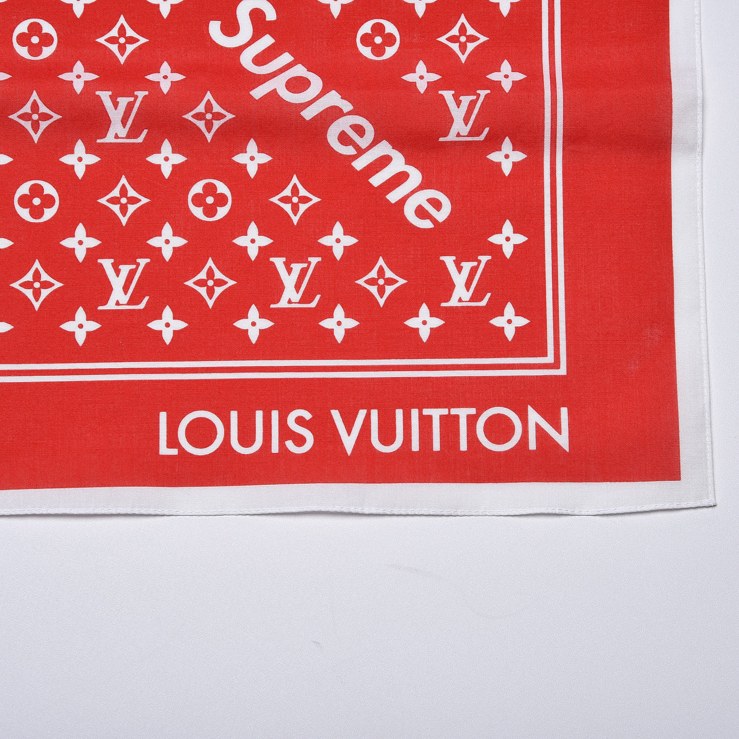 LOUIS VUITTON X Supreme Cotton Monogram Bandana Scarf Red 338800