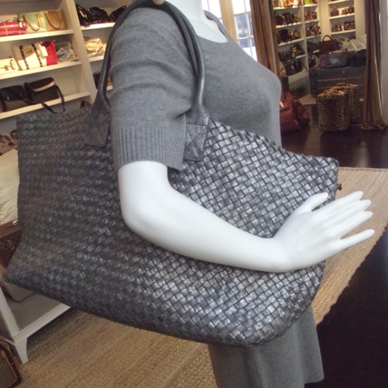 bottega veneta cabat large