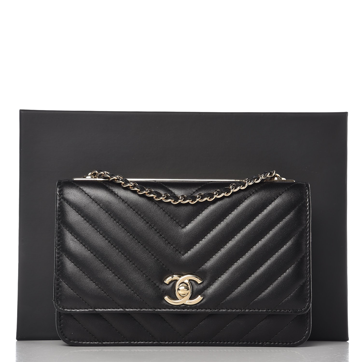 black chanel chevron wallet