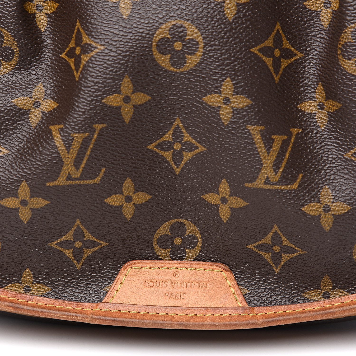 LOUIS VUITTON Monogram Menilmontant PM 558293