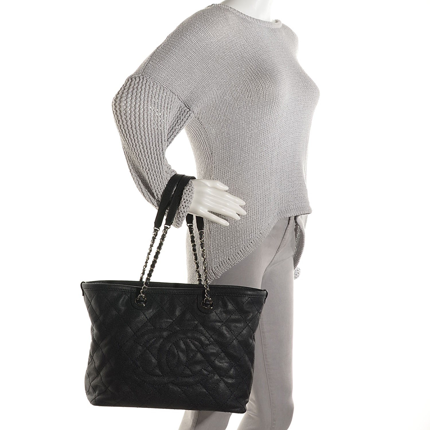 CHANEL Grained Calfskin Quilted Small Daily Shopping Tote Black 100037