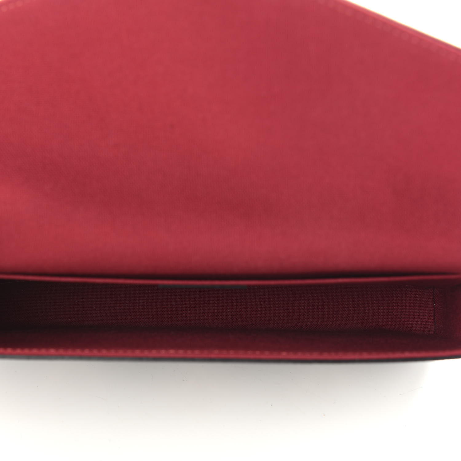 Sony VGP-CKTT1/R VAIO Carrying Case for TT Series Red Sony VGP-CKTT1/R VAIO Carrying Case for TT Series Red