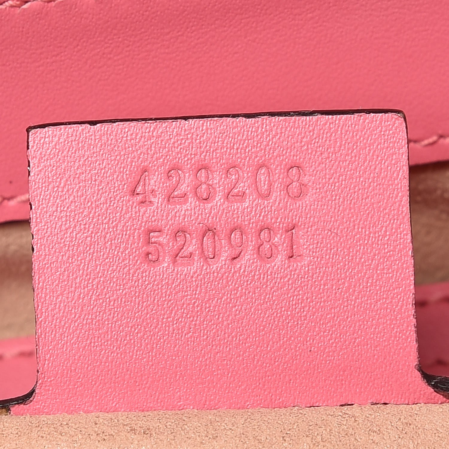 GUCCI Guccissima Medium Padlock Signature Top Handle Bag Pink 349304