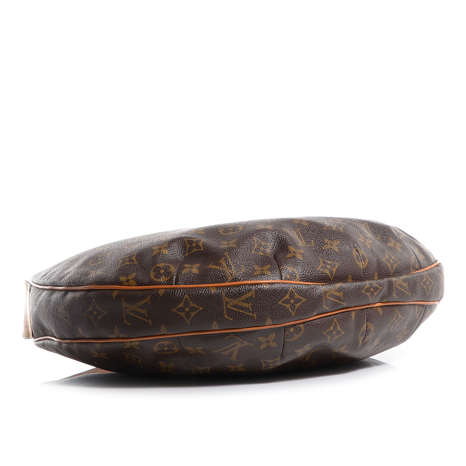 lv monogram croissant