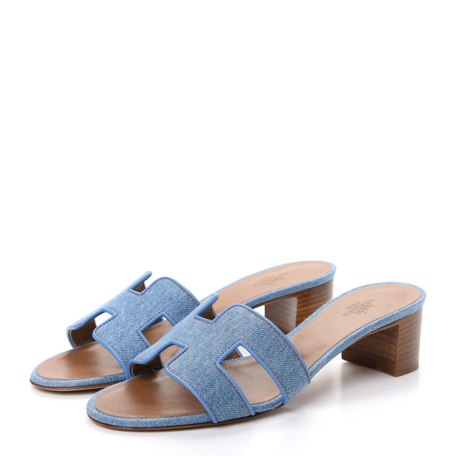 HERMES Denim Oasis Sandals 37.5 Bleu Clair 709918 | FASHIONPHILE
