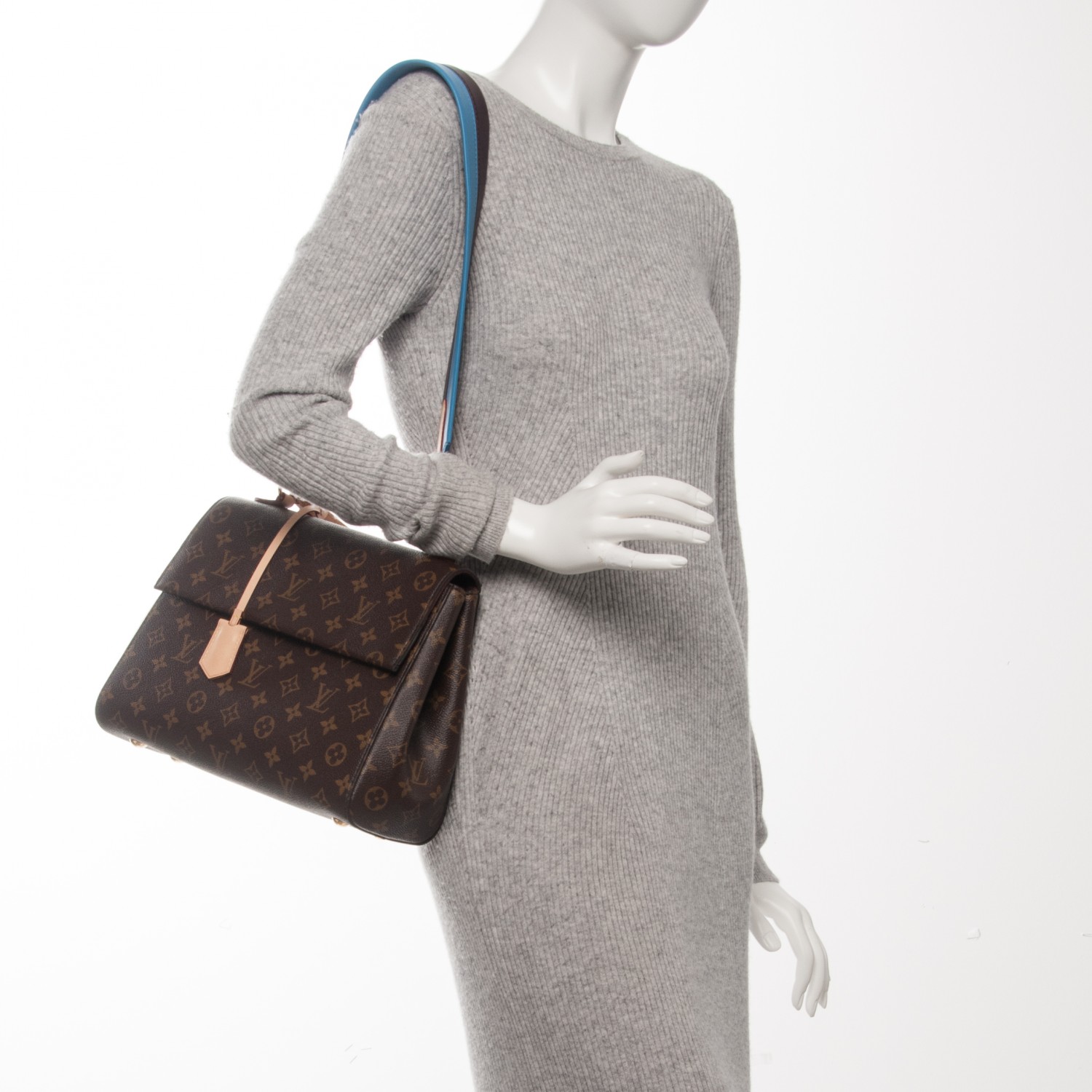Louis Vuitton Cluny MM Monogram Handbag ○ Labellov ○ Buy and
