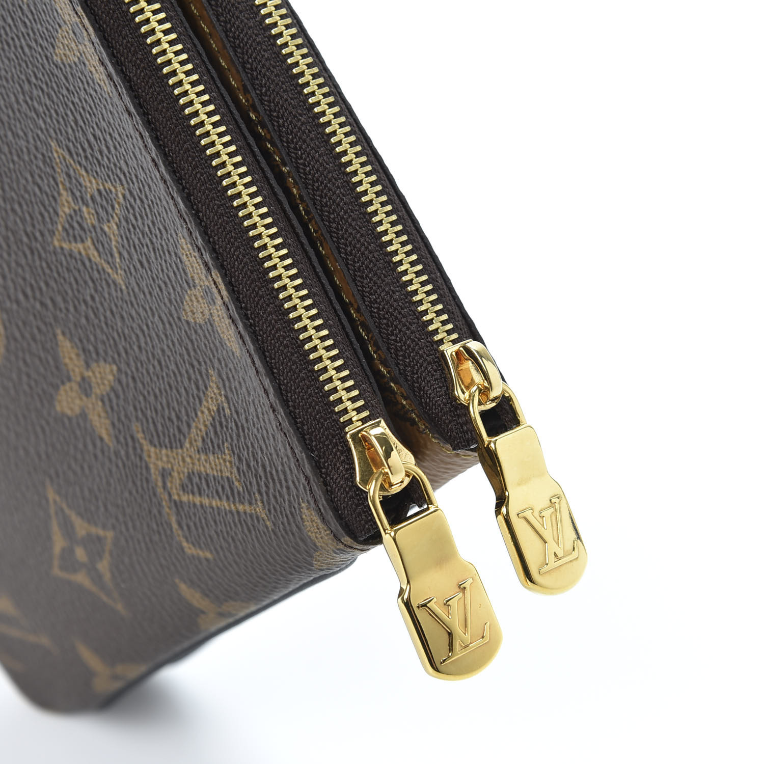 LOUIS VUITTON Reverse Monogram Giant Double Zip Pochette 574008