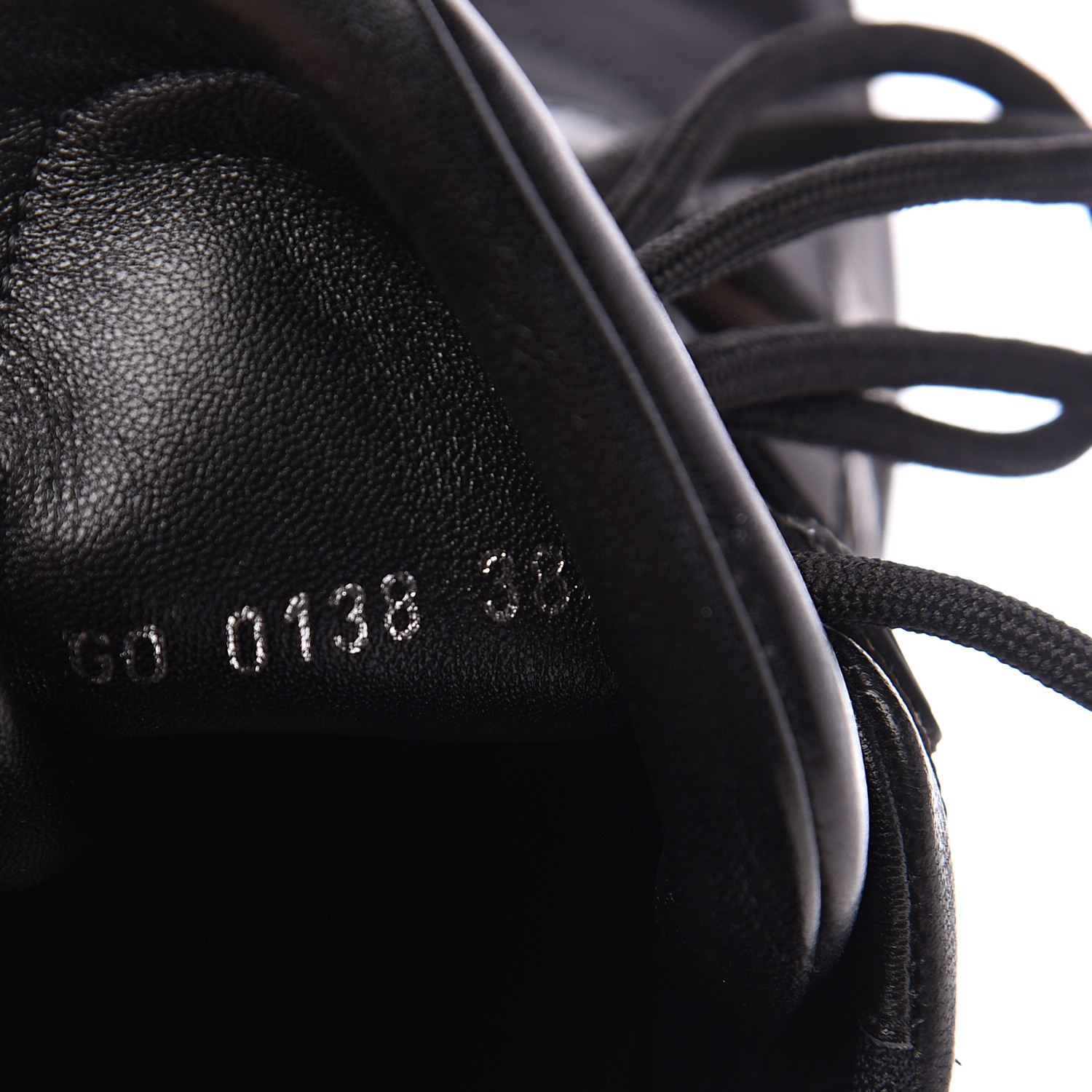 LOUIS VUITTON Patent Monogram LV Archlight Sneakers 38.5 Black 561790