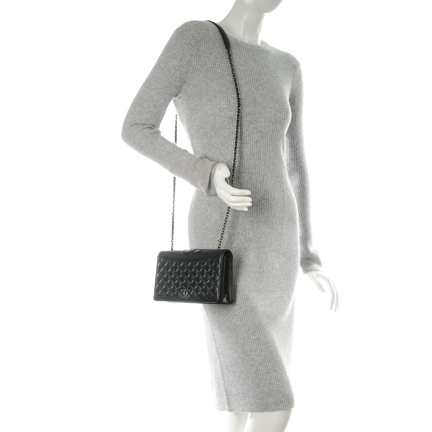 chanel vanity case 2019 price