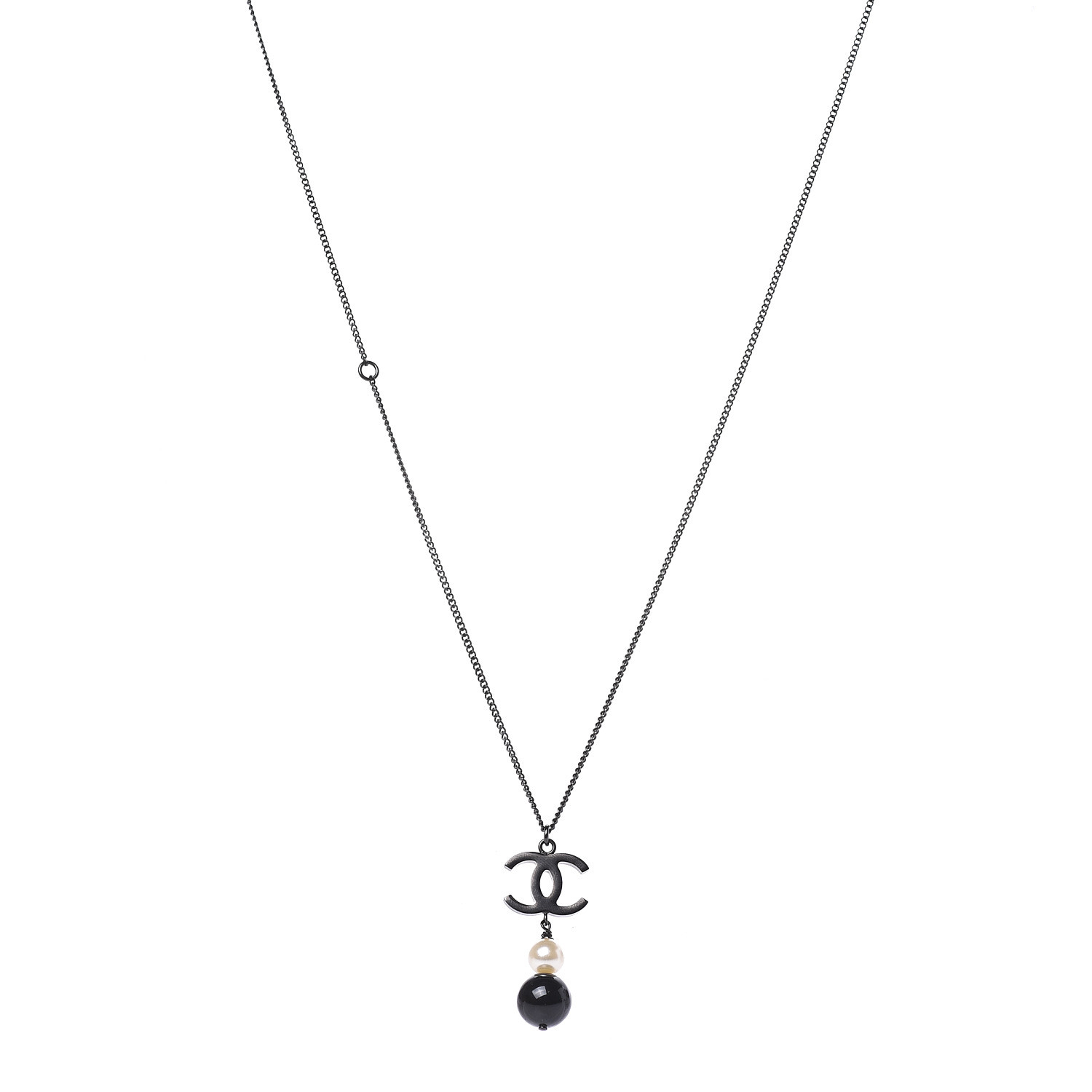 black pearl drop necklace