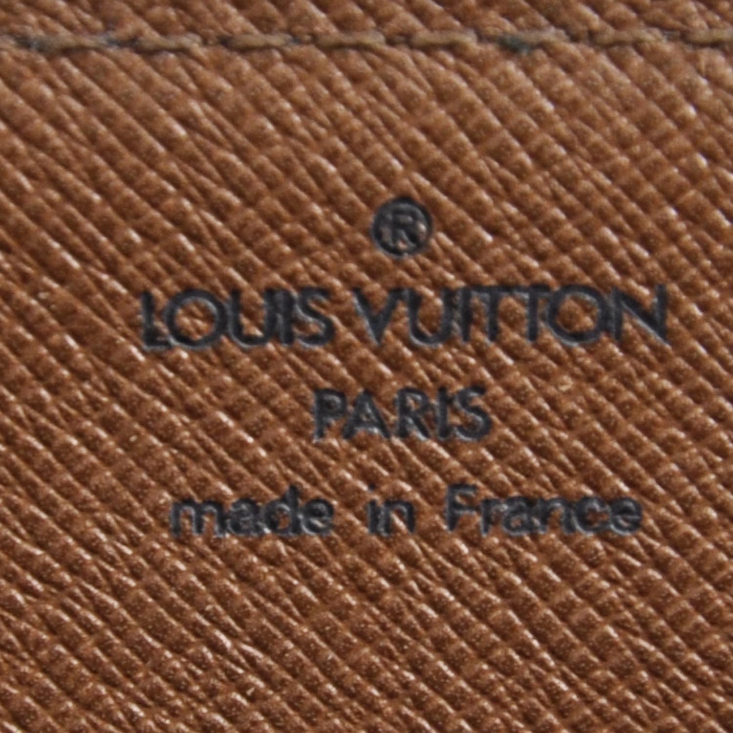 LOUIS VUITTON Monogram Document Holder 30079