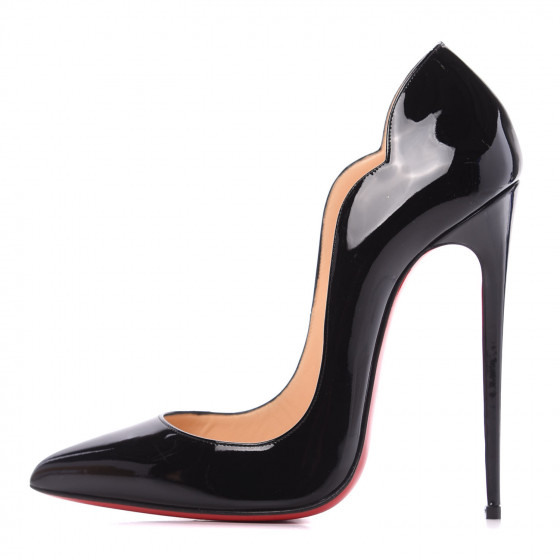 louboutin hot chick black