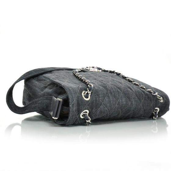 chanel quilted messenger bag